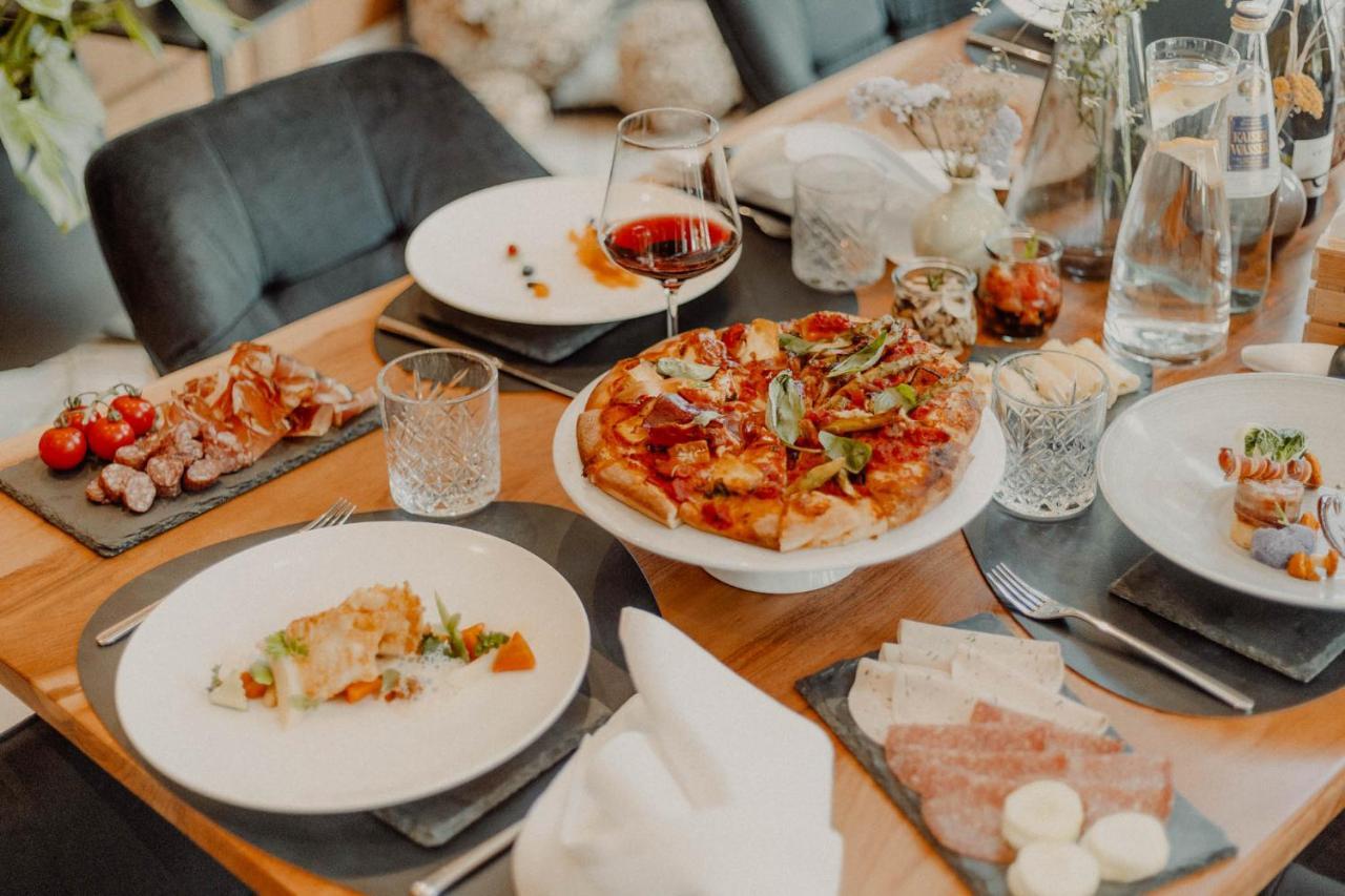 DolceVita Hotel Jagdhof Laces Esterno foto