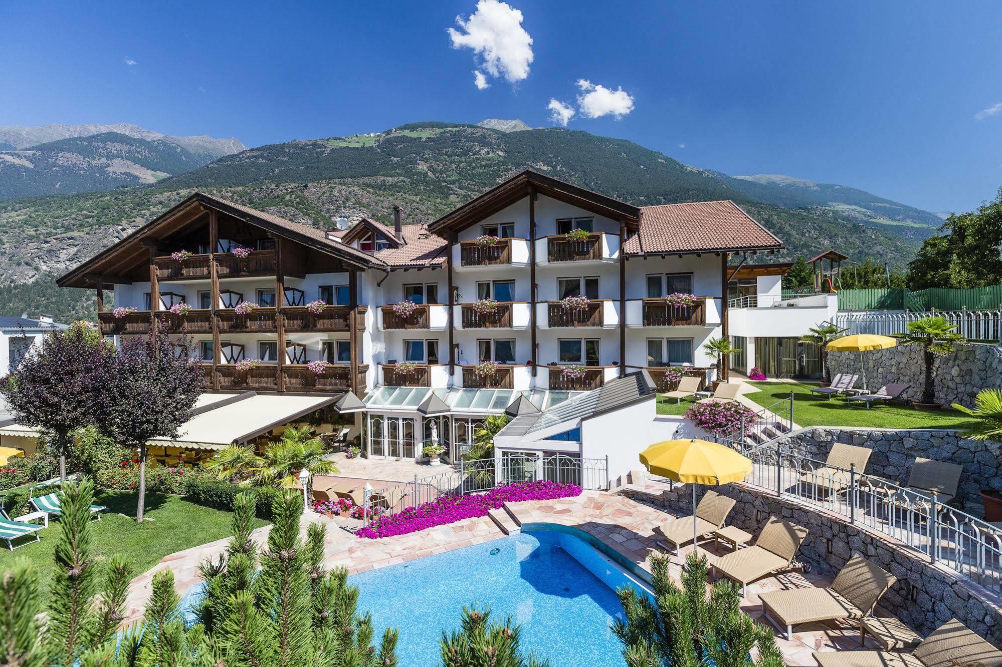 DolceVita Hotel Jagdhof Laces Esterno foto