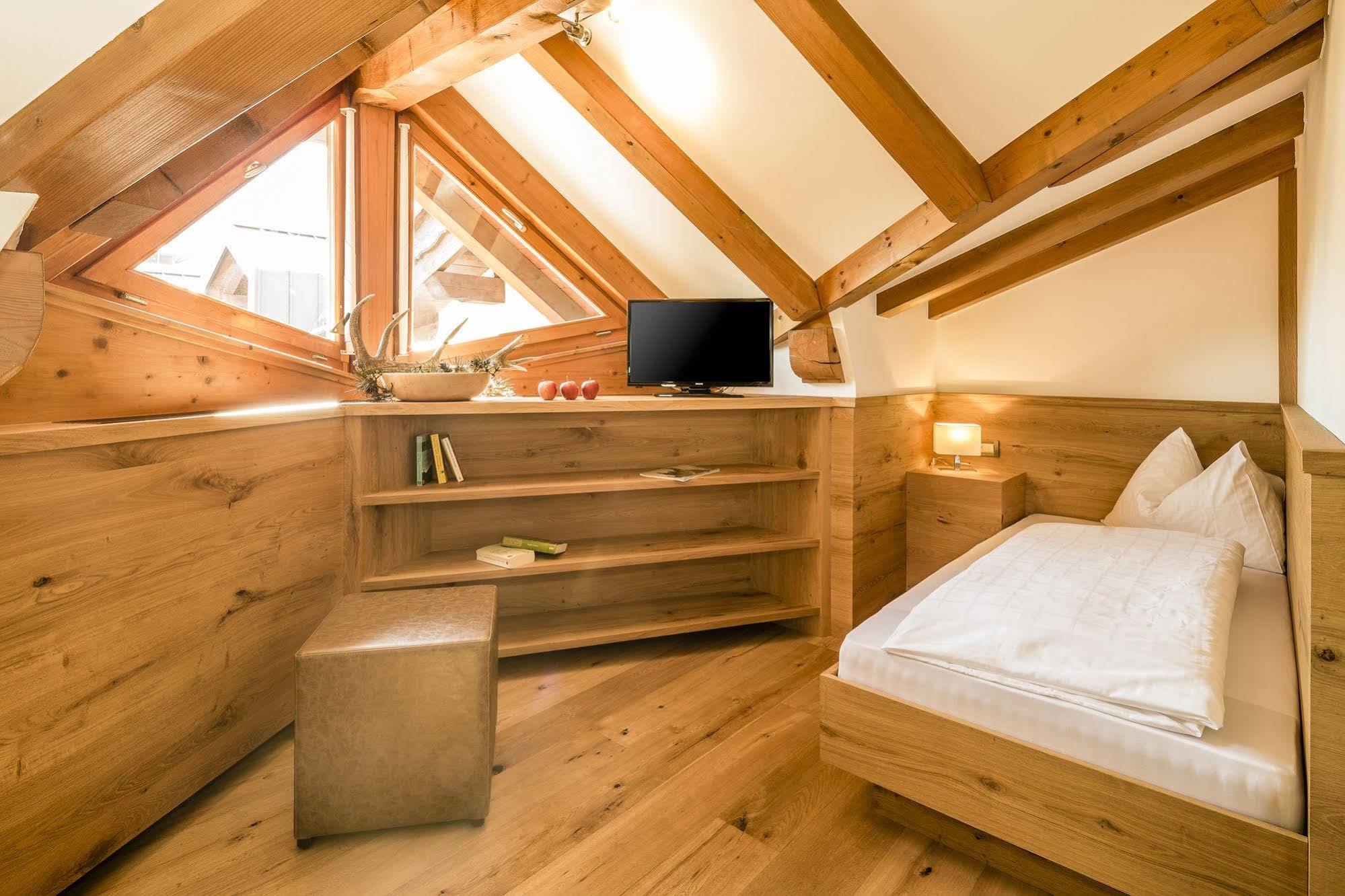 DolceVita Hotel Jagdhof Laces Esterno foto
