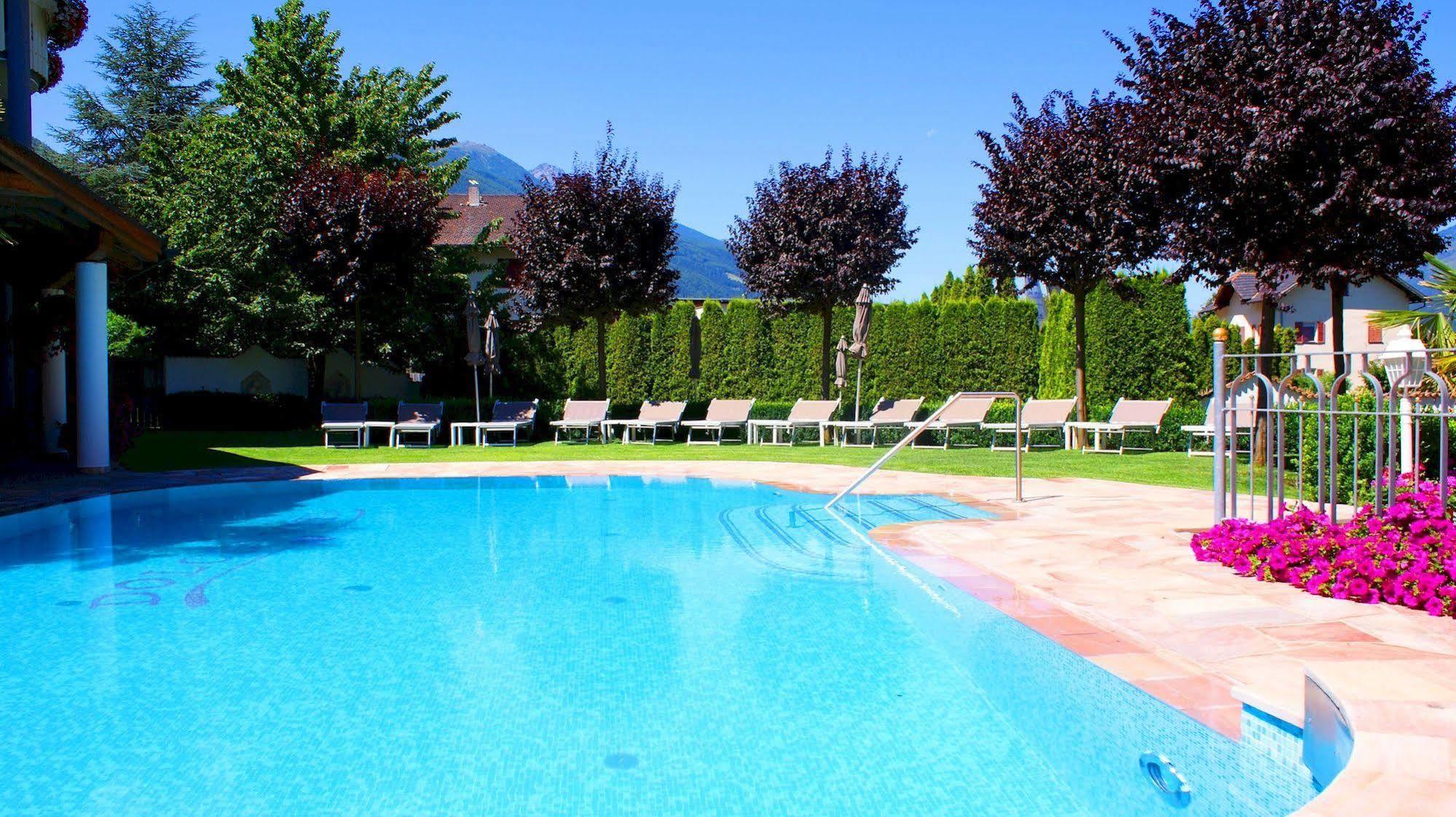 DolceVita Hotel Jagdhof Laces Esterno foto
